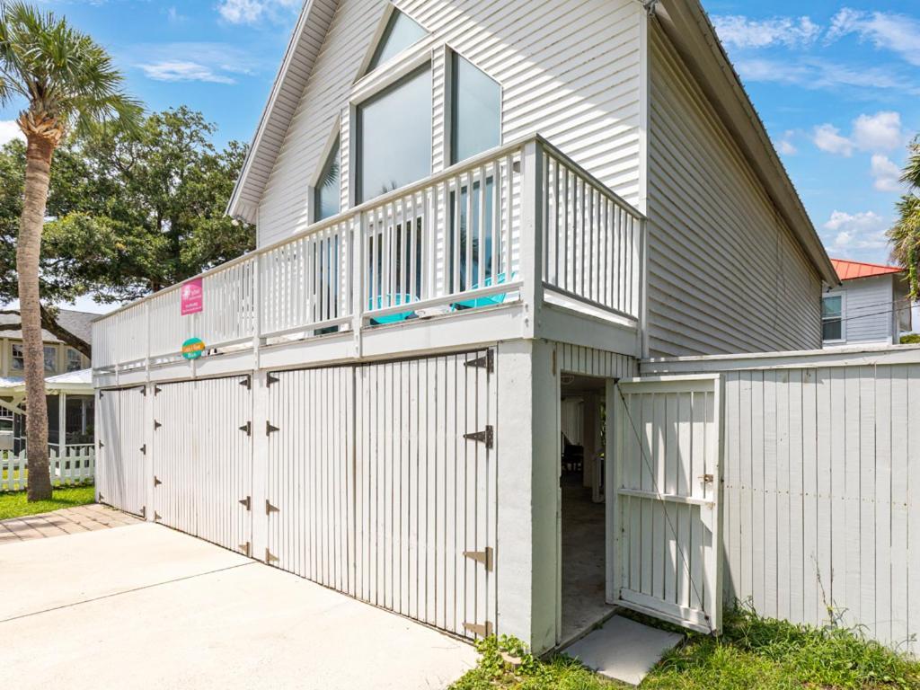 Catch A Wave Villa Tybee Island Exterior photo