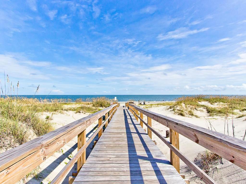 Catch A Wave Villa Tybee Island Exterior photo