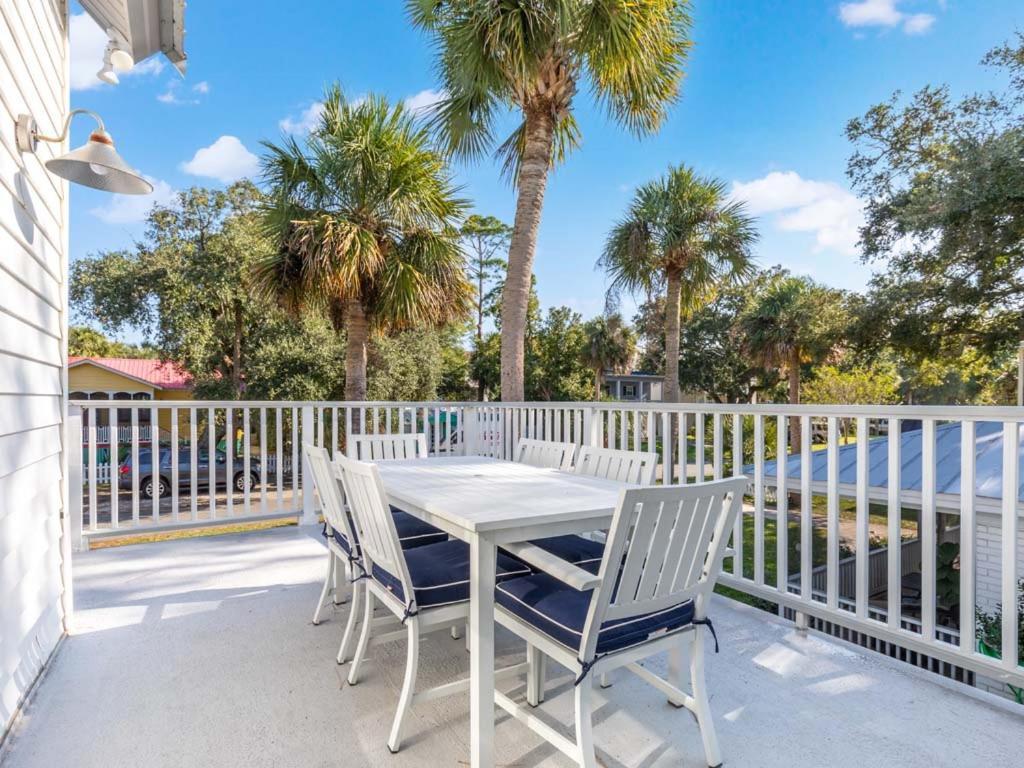 Catch A Wave Villa Tybee Island Exterior photo