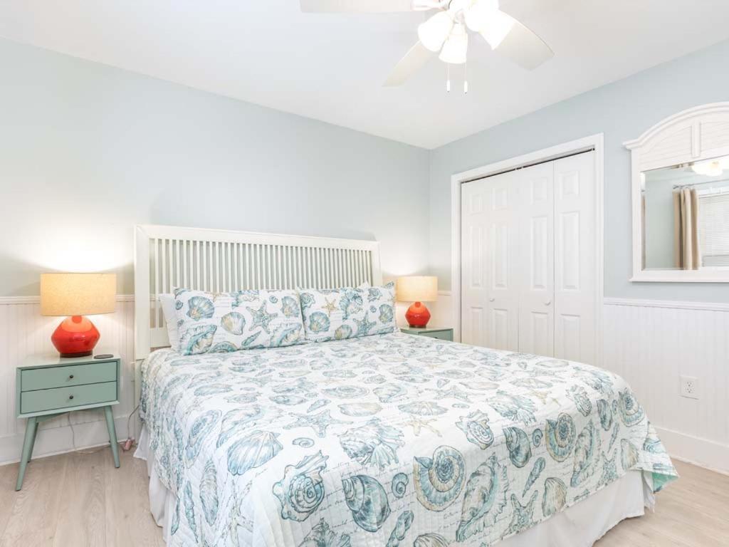 Catch A Wave Villa Tybee Island Exterior photo
