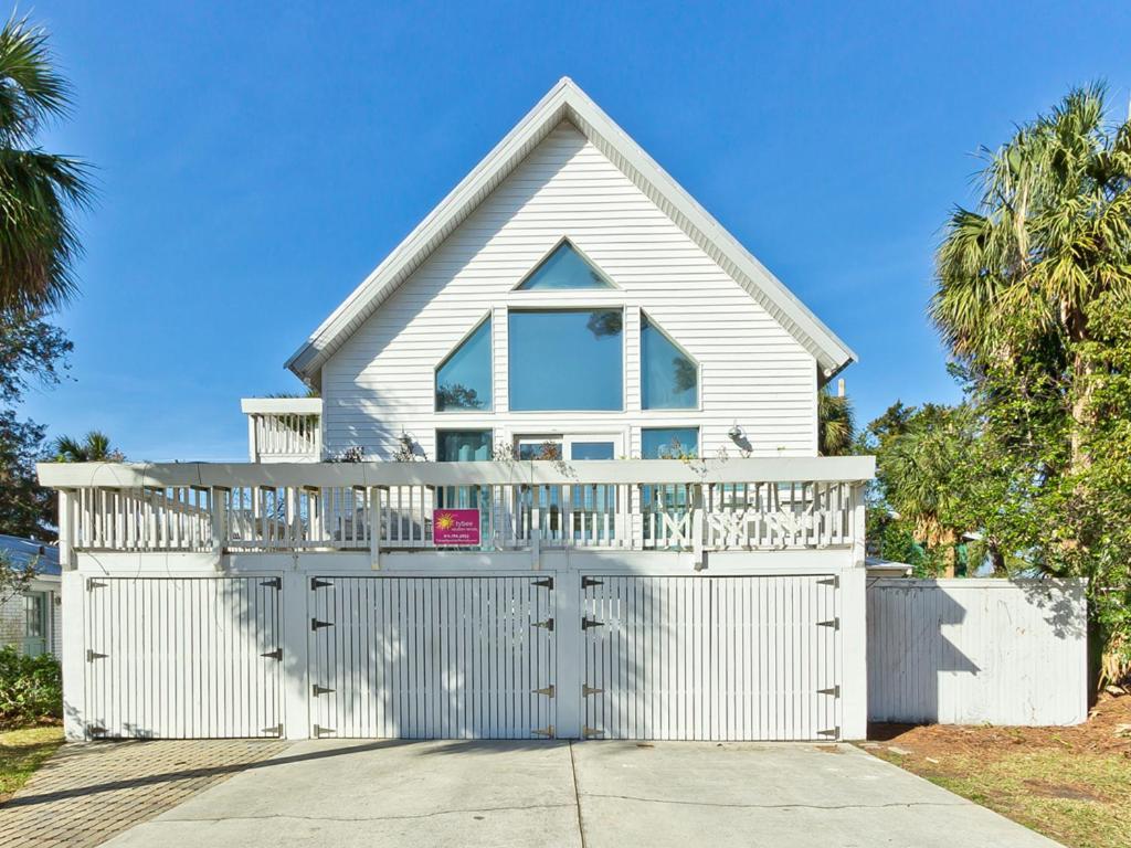 Catch A Wave Villa Tybee Island Exterior photo